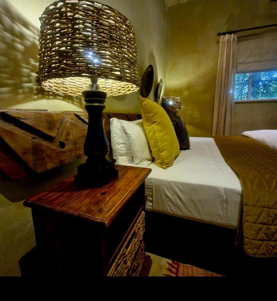 Simondium'S Country Lodge ภายนอก รูปภาพ